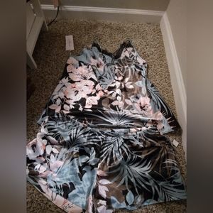 NWT Linea Donatella Camisole and Shorts Silky Sleep Set Sz. L